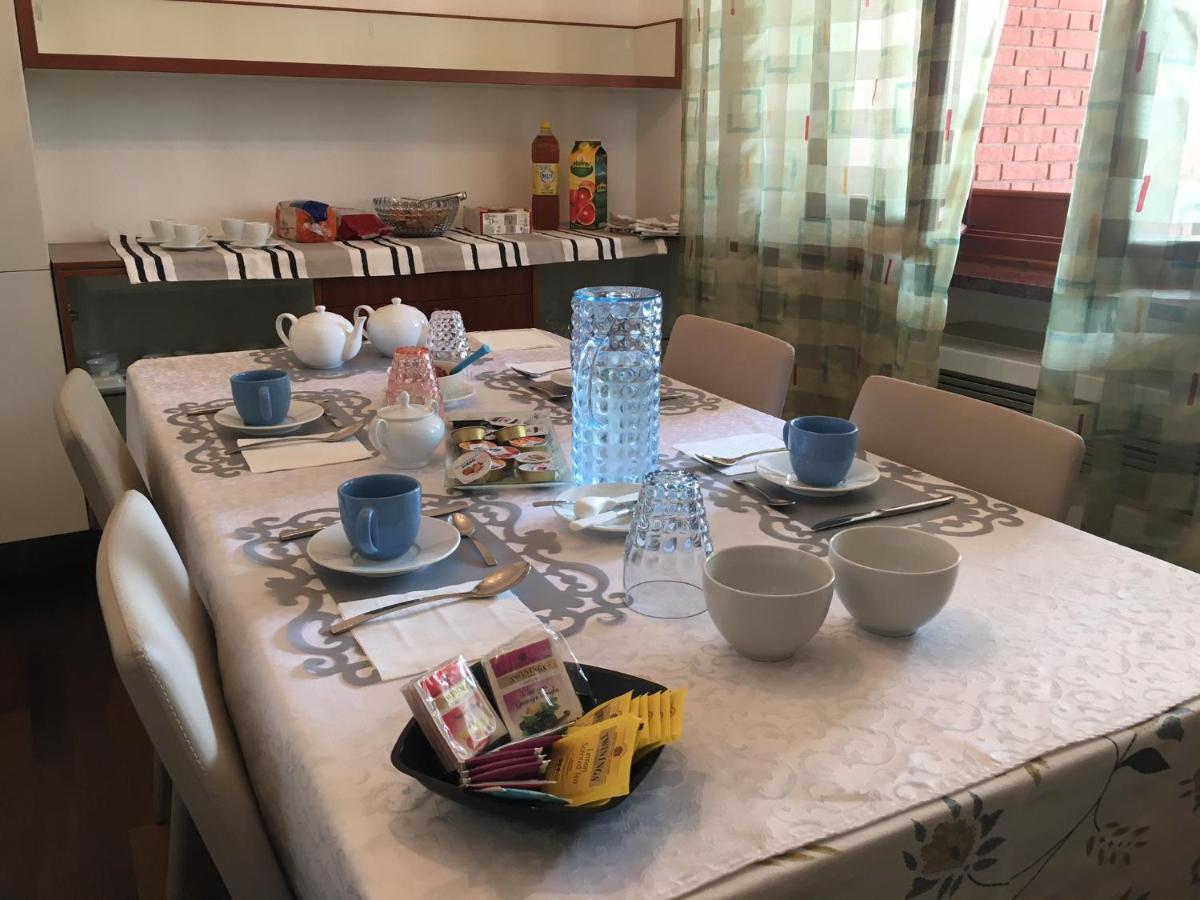 סומה קאמפניה Villa Magnolia Garda Lake מראה חיצוני תמונה