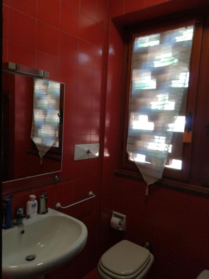 סומה קאמפניה Villa Magnolia Garda Lake מראה חיצוני תמונה
