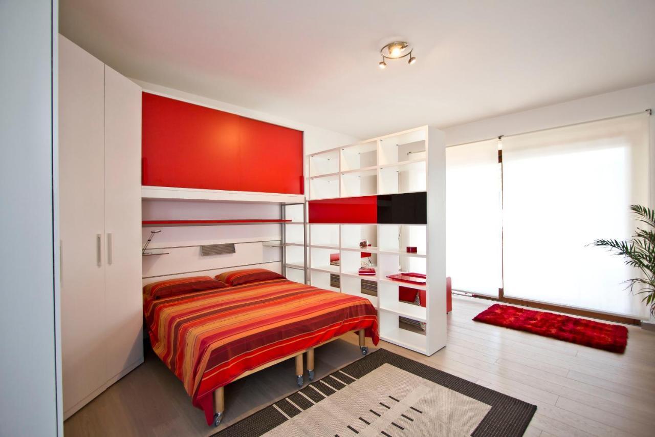 סומה קאמפניה Villa Magnolia Garda Lake מראה חיצוני תמונה
