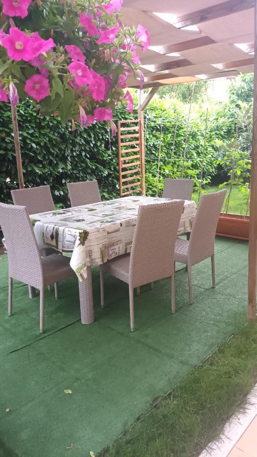 סומה קאמפניה Villa Magnolia Garda Lake מראה חיצוני תמונה
